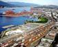 Cang Metro Vancouver Lap Ky Luc San Luong Container
